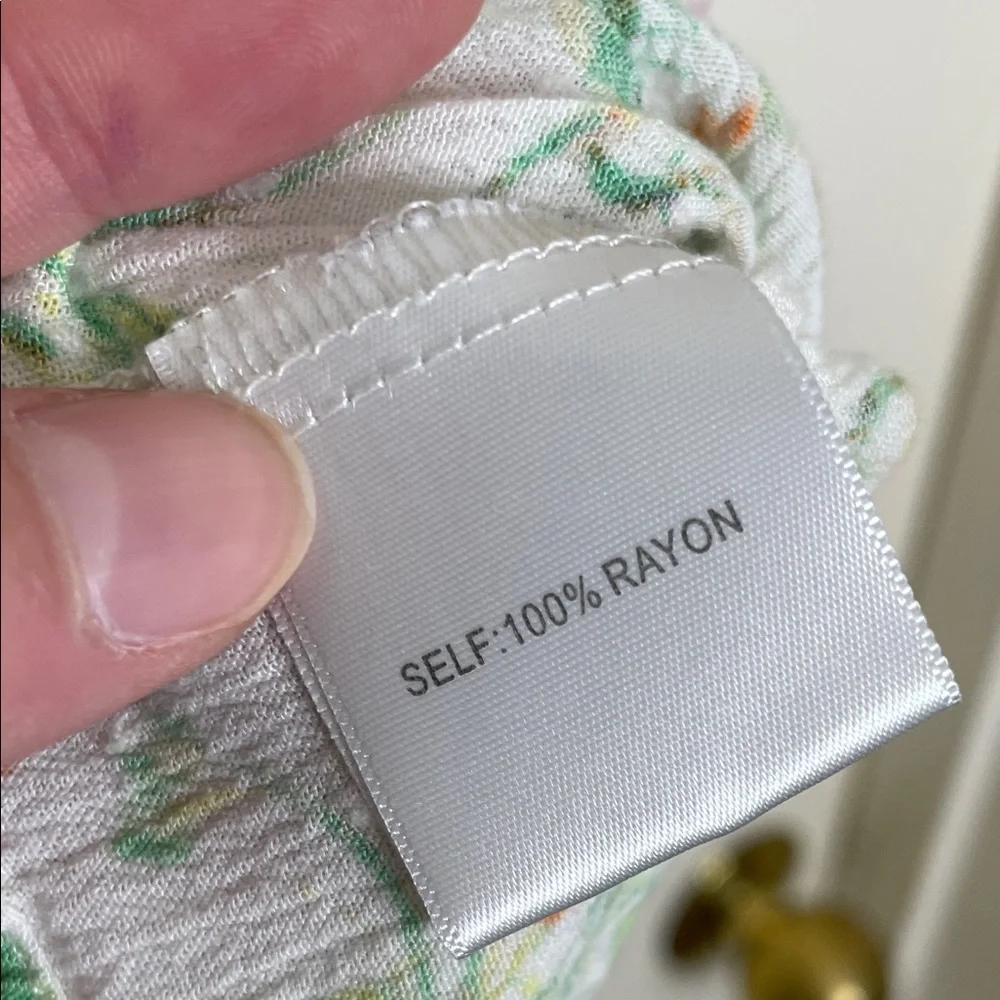 Rose & Olive White Floral Blouse - Picture 4 of 4